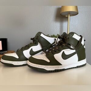 Nike Dunk High - Camo Green